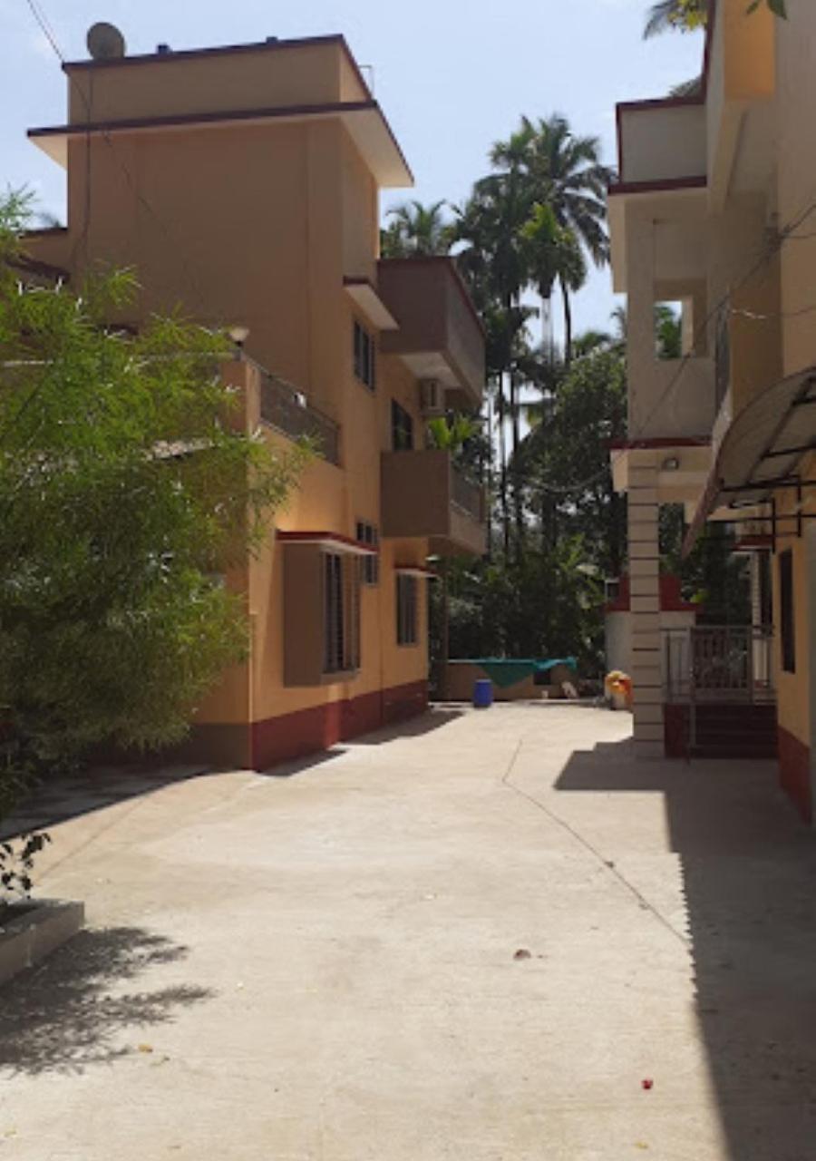 Bapat Niwas Home Stay Ganpatipule Luaran gambar